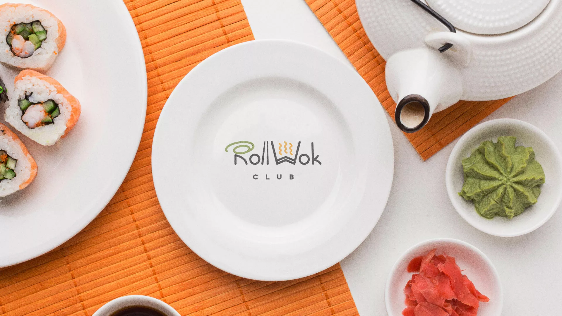Разработка логотипа и фирменного стиля в Удомле для суши-бара «Roll Wok Club» Разработка логотипа и фирменного стиля в Удомле для суши-бара «Roll Wok Club»